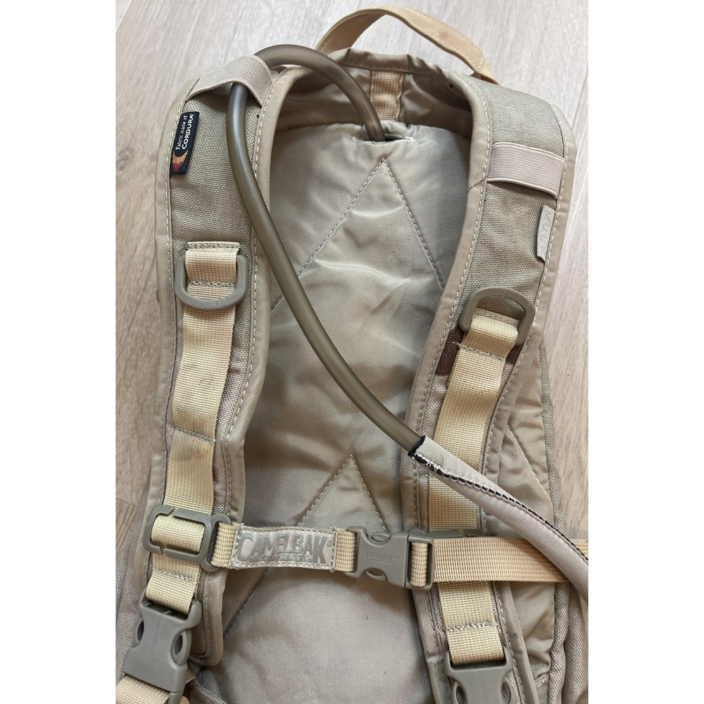 CamelBak Maximum Gear MULE Backpack Desert Camo Tactical Military Hydration Pack - Picture 8 of 8